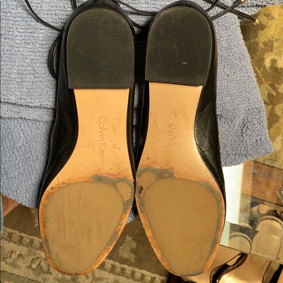 Shoes - Picture 4 of 4